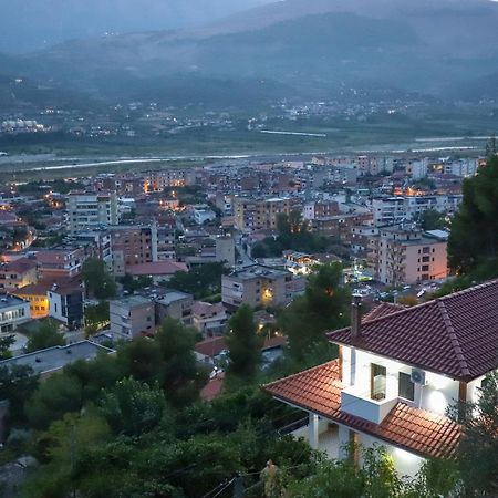 Vila Toska Berat Luaran gambar