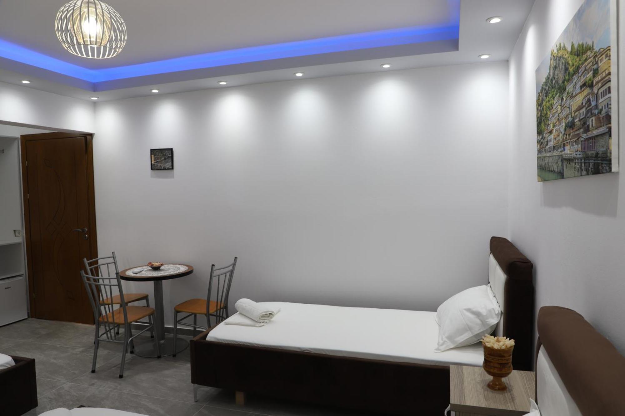 Vila Toska Berat Luaran gambar