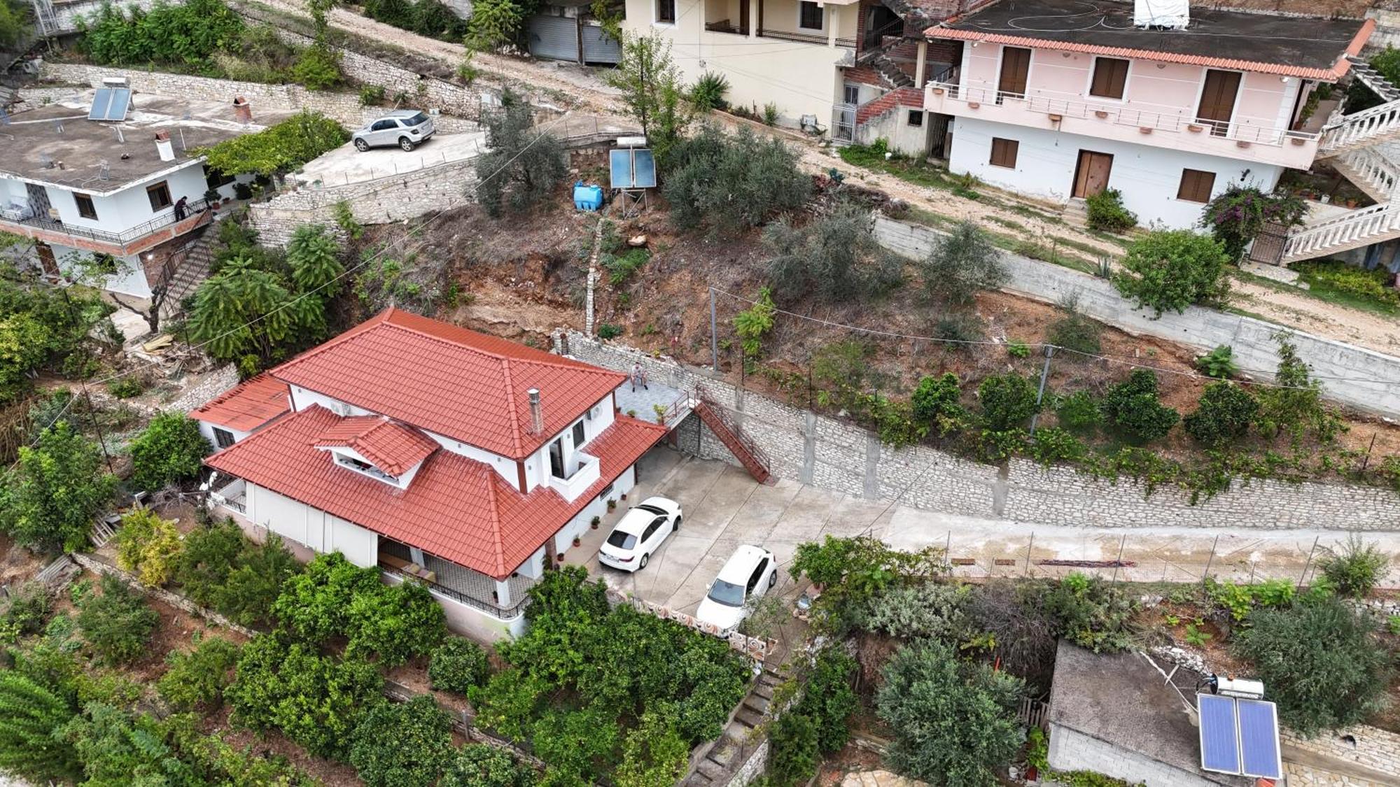 Vila Toska Berat Luaran gambar